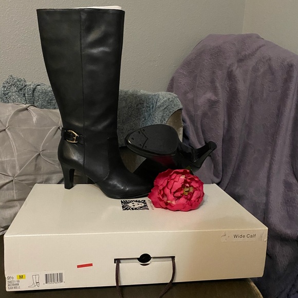COPY - Anne Klein Akstrahaw Wide Calf Boot - Picture 5 of 5